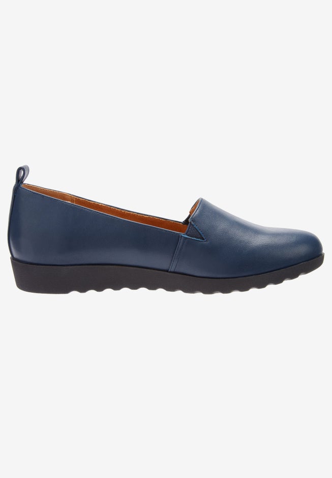 The June Slip On Flat image number 4