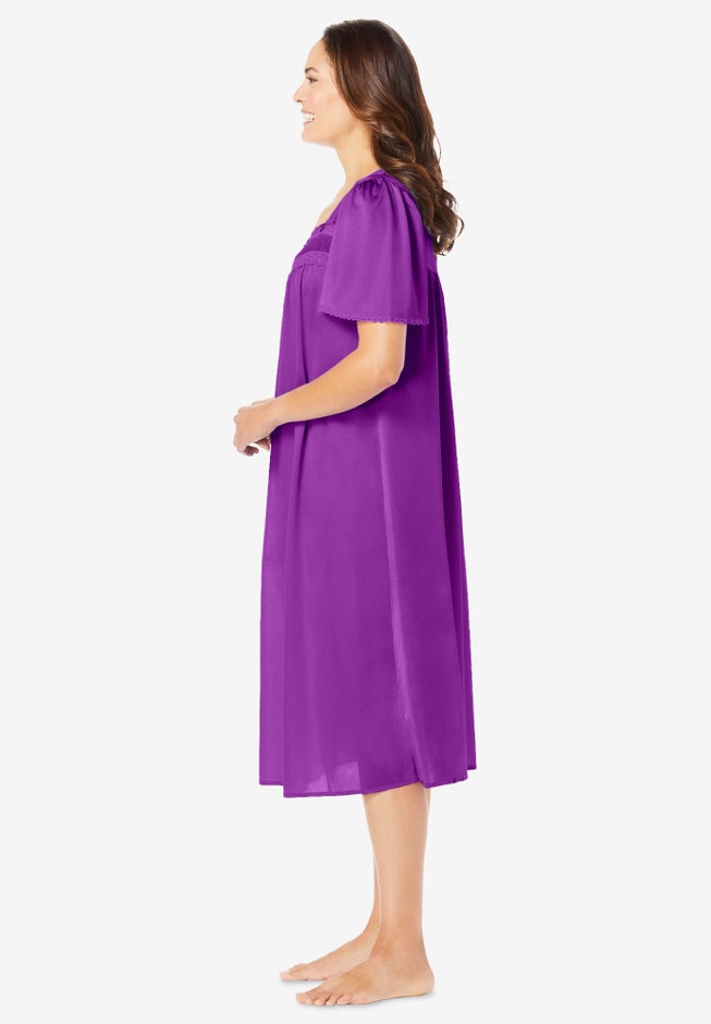 Short Silky Lace-Trim Gown image number 3