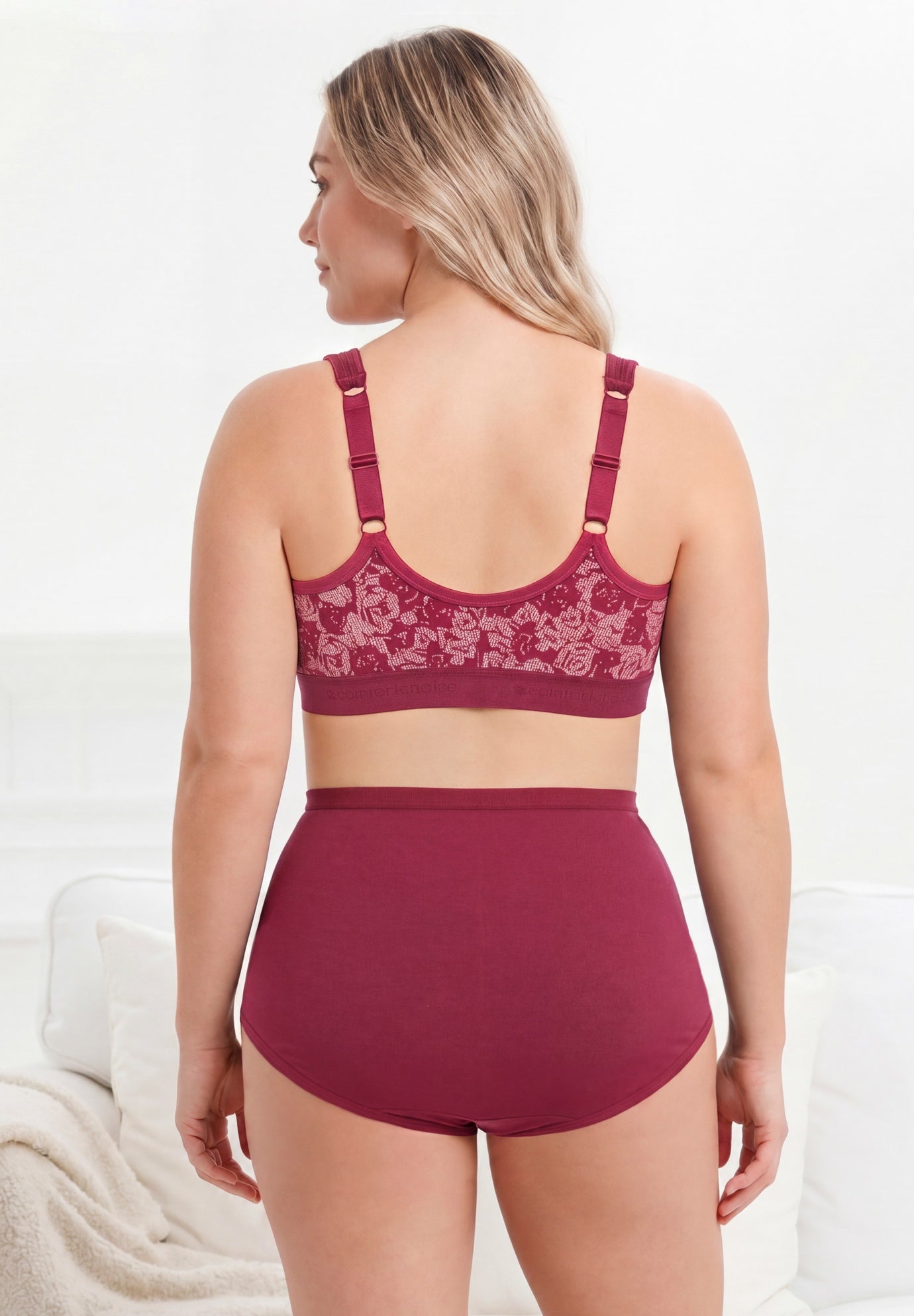 Wireless Front-Close Lounge Bra image number 1