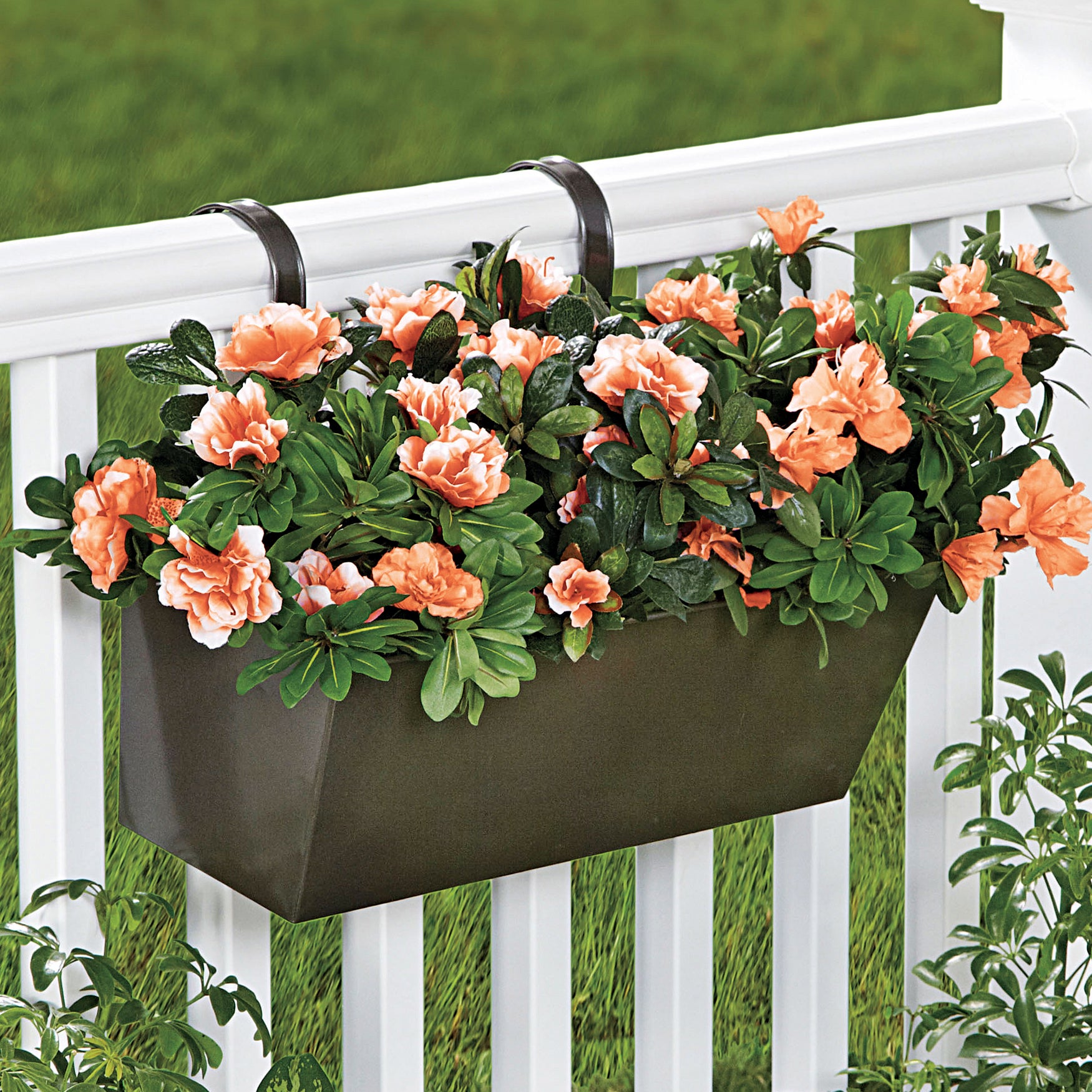 Rectangular Hanging Planter image number 0