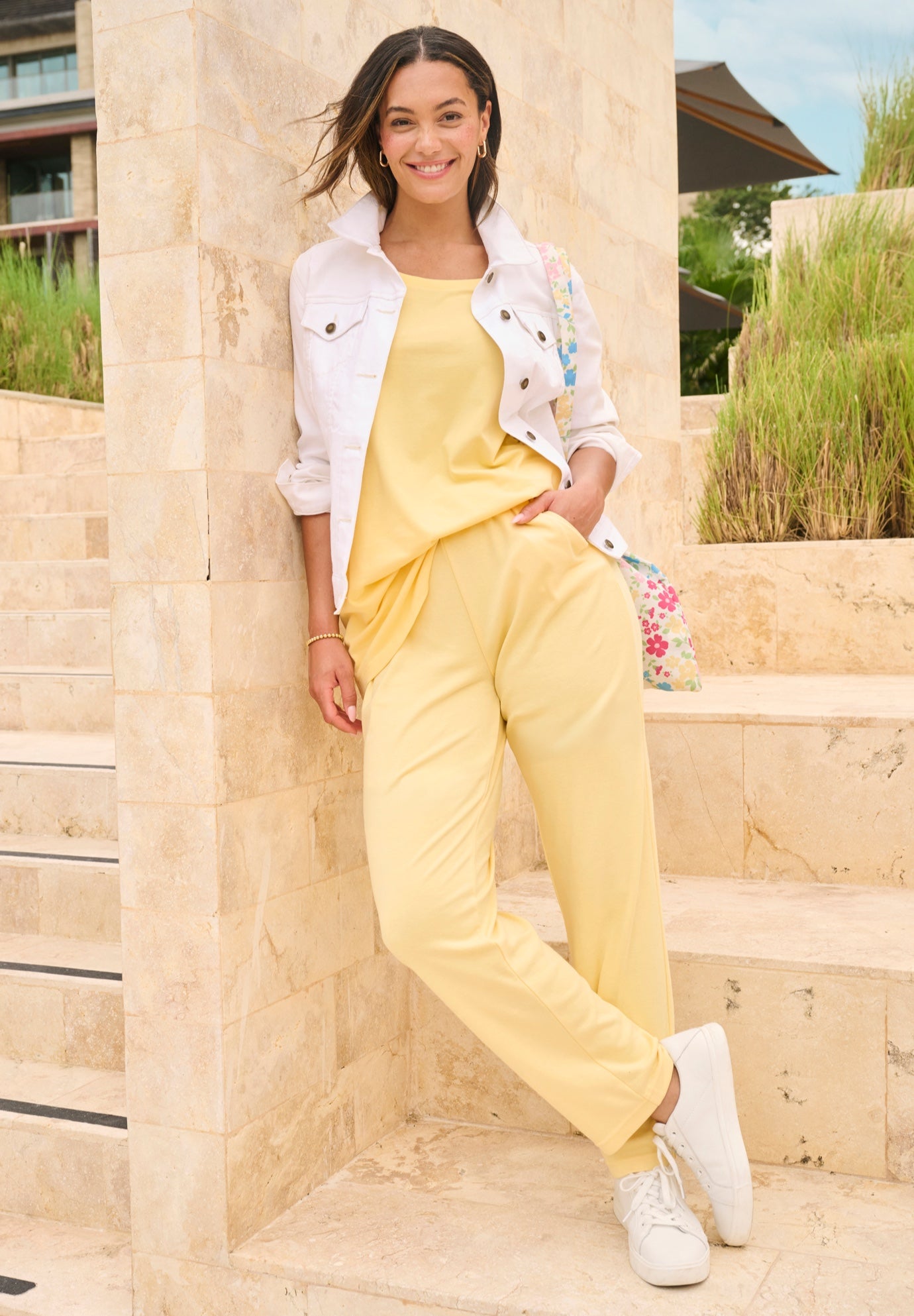 7-Day Straight-Leg Elastic-Waist Stretchy Knit Pant image number 0