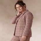 Bi-Stretch Shaped Blazer image number 1