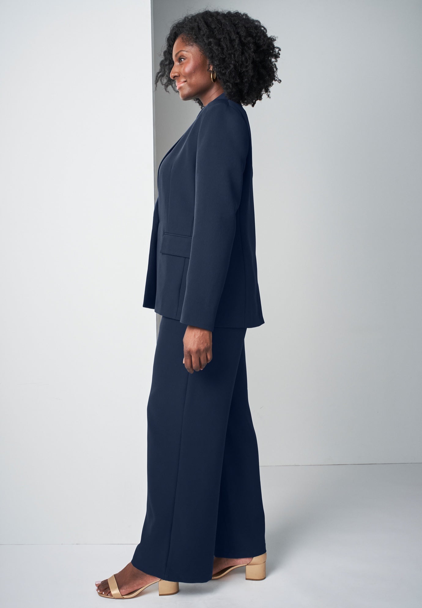 Bi-Stretch Shaped Blazer image number 3