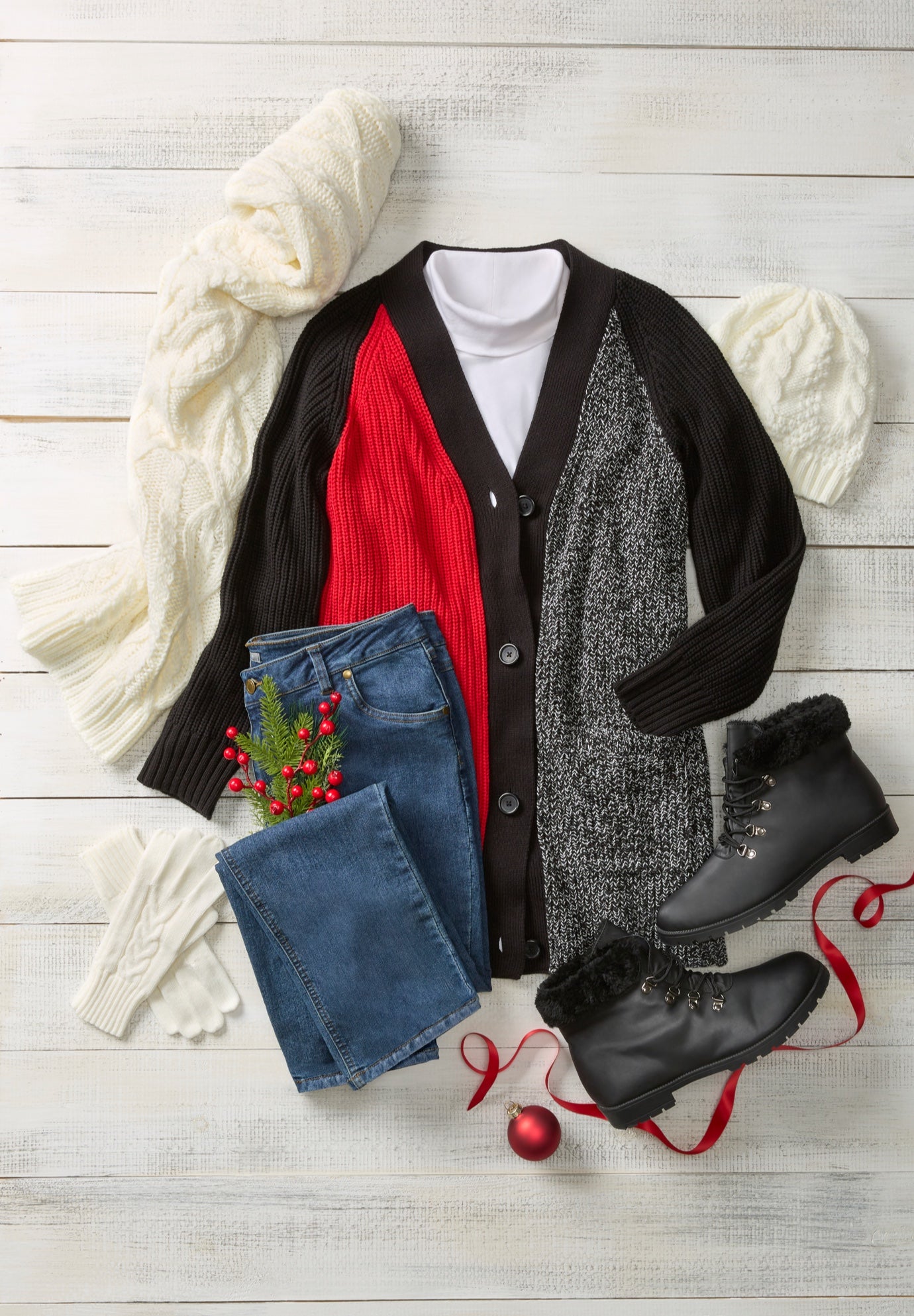 Button-Front Shaker Cardigan Sweater image number 10