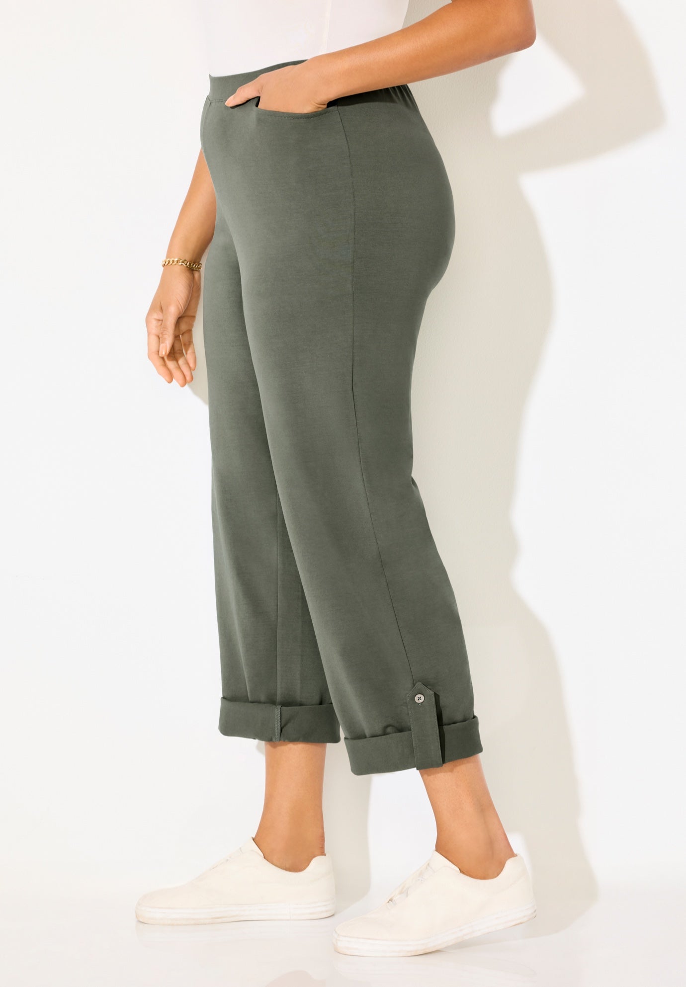 Suprema® Studio Roll Tab Pant image number 2