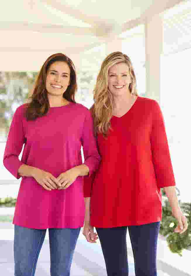 Perfect Three-Quarter Sleeve V-Neck Tee image number 4