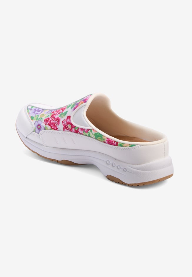 The Traveltime Slip On Mule image number 2