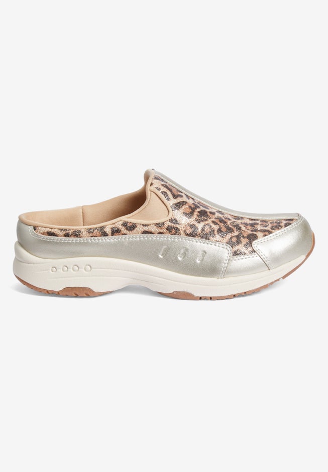 The Traveltime Slip On Mule image number 3