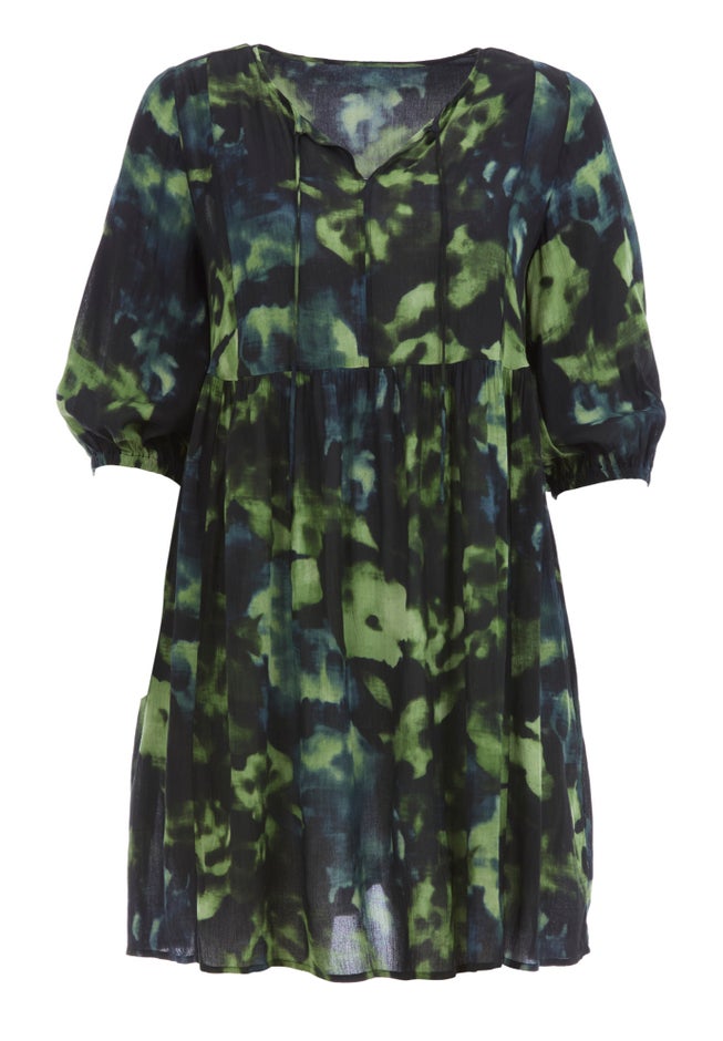 Crinkle Keyhole Empire Dress image number 3