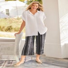 Pull-On Elastic-Waist Soft Capri image number null