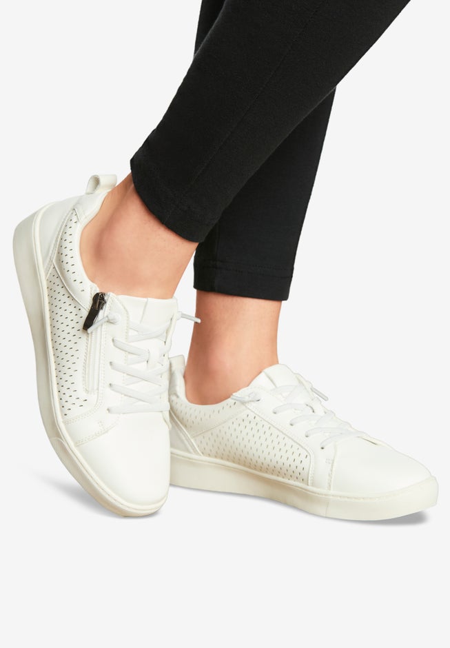 The Wren Slip On Sneaker image number 5