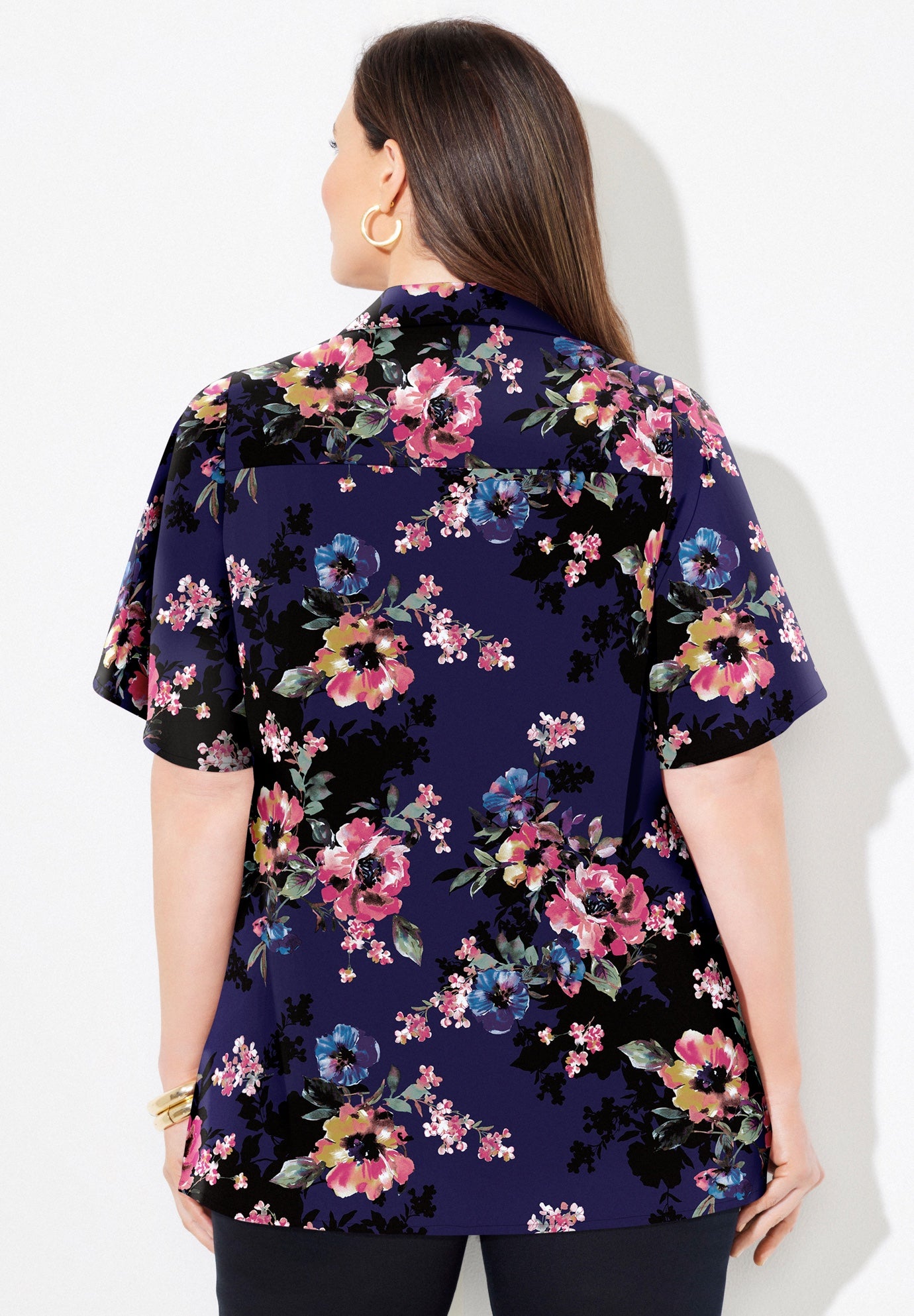 Timeless Short Sleeve Blouse image number 1