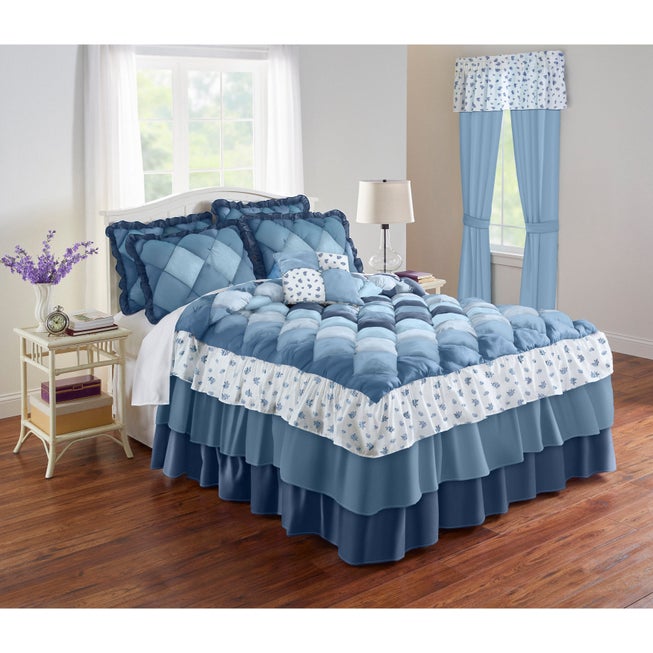 Alexis Bedspread image number 0