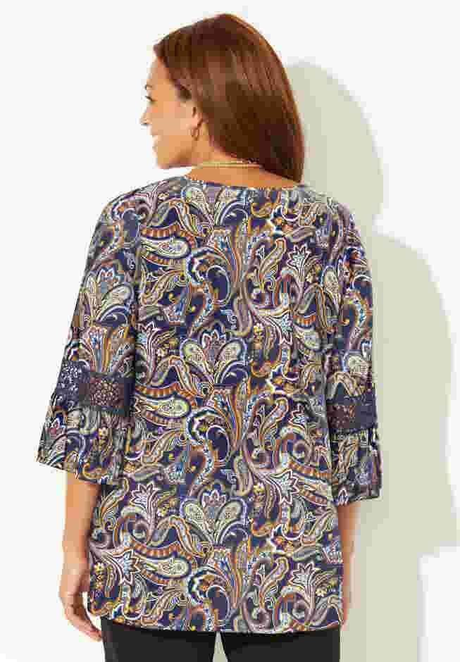 Dream Drape Bella Crochet Trim Top image number 1