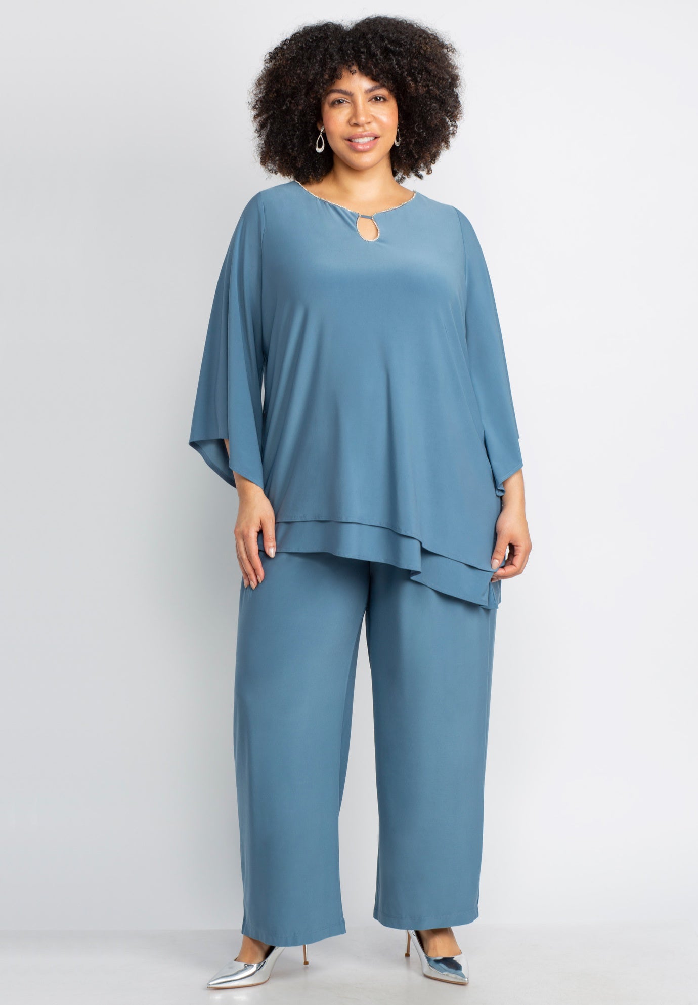 2-Piece Embellished Keyhole Pant Set image number 0