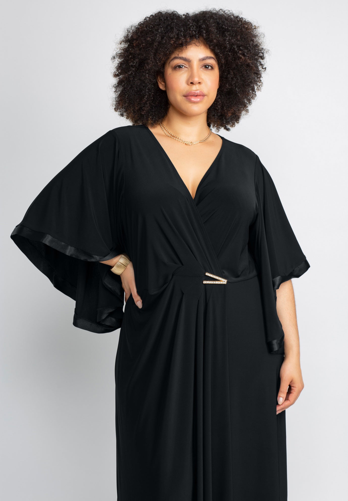 V-Neck Twist Maxi Dress image number 5