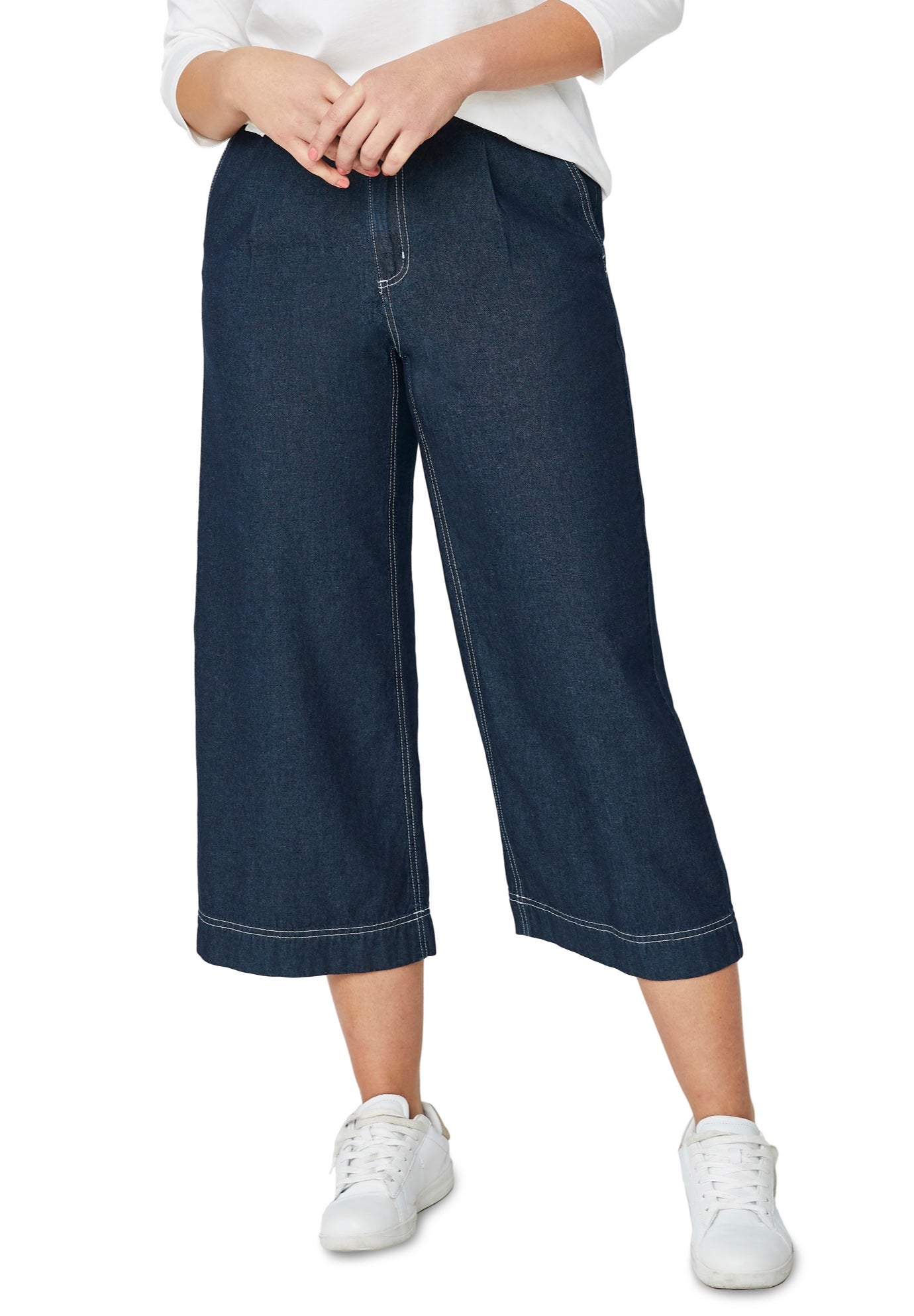 Lightweight Wide-Leg Crop Mid-Rise Jeans image number 0