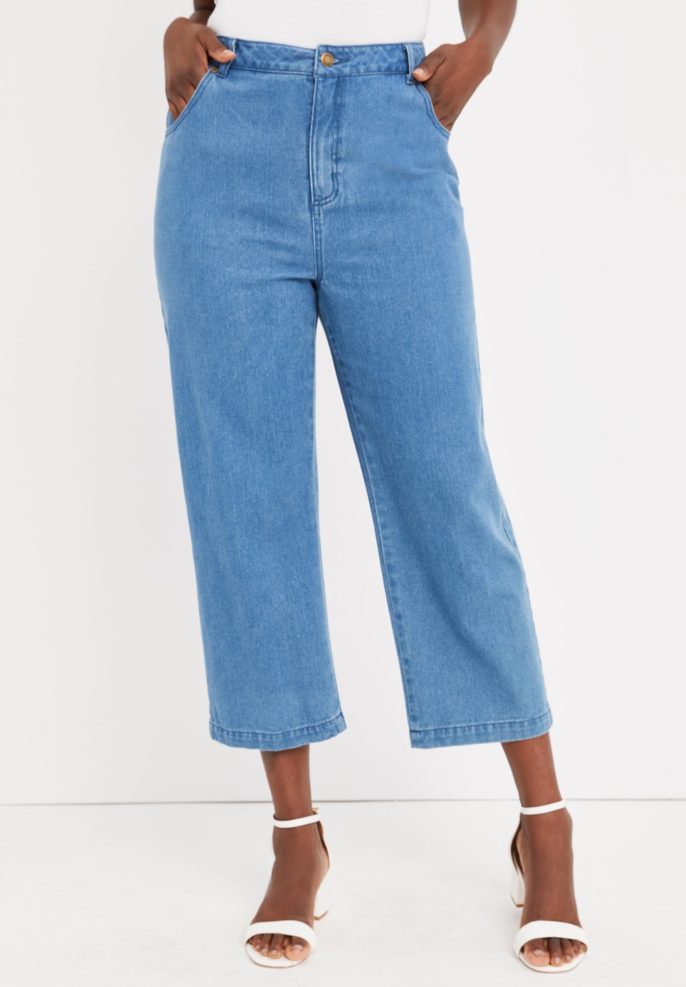 Classic Cotton Denim Capri image number 0