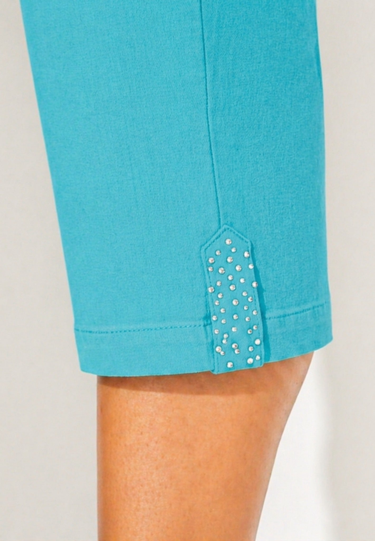Everyday Capri with Sparkle Hem image number 3