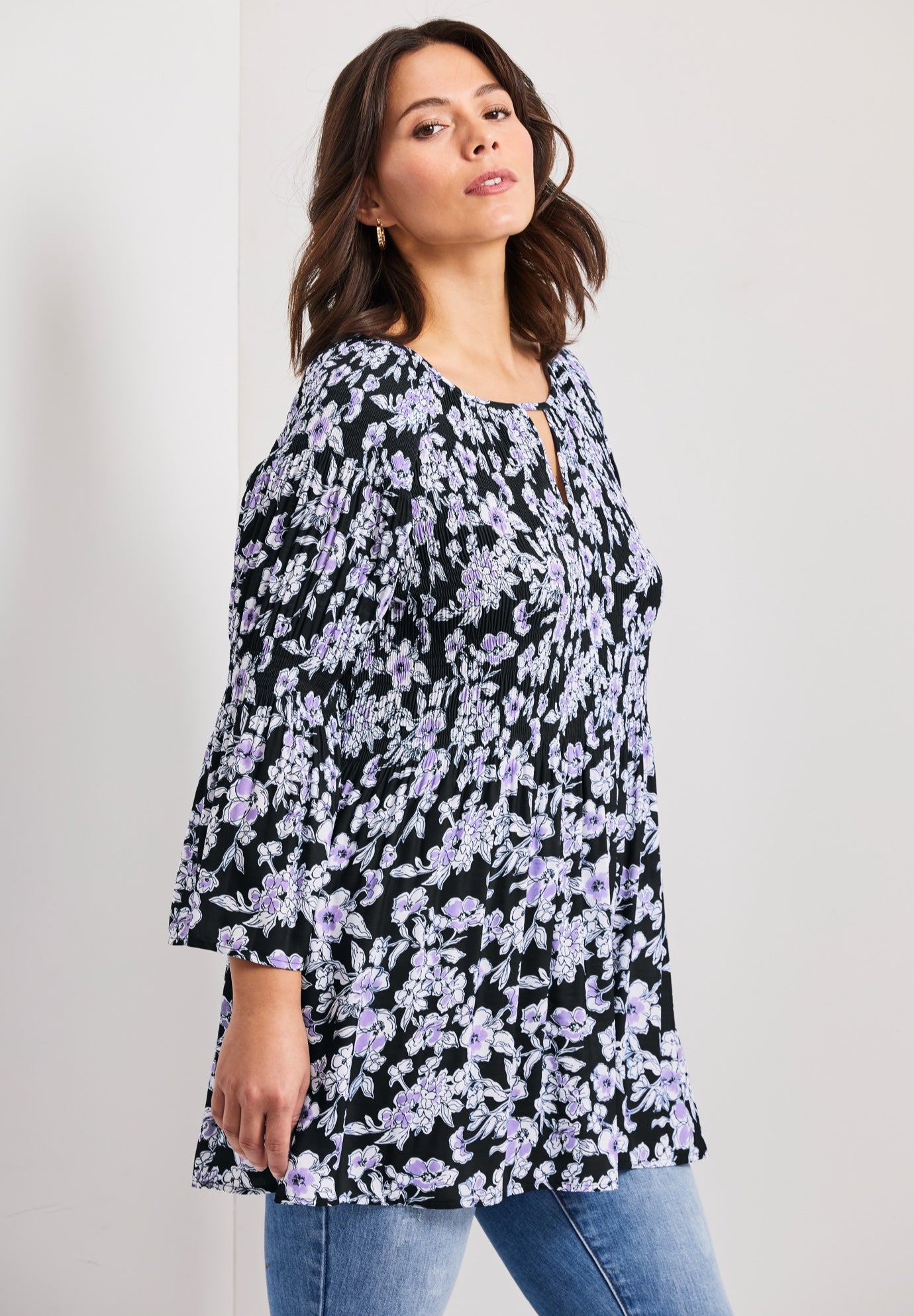 Keyhole Bell Sleeve Tunic image number 2