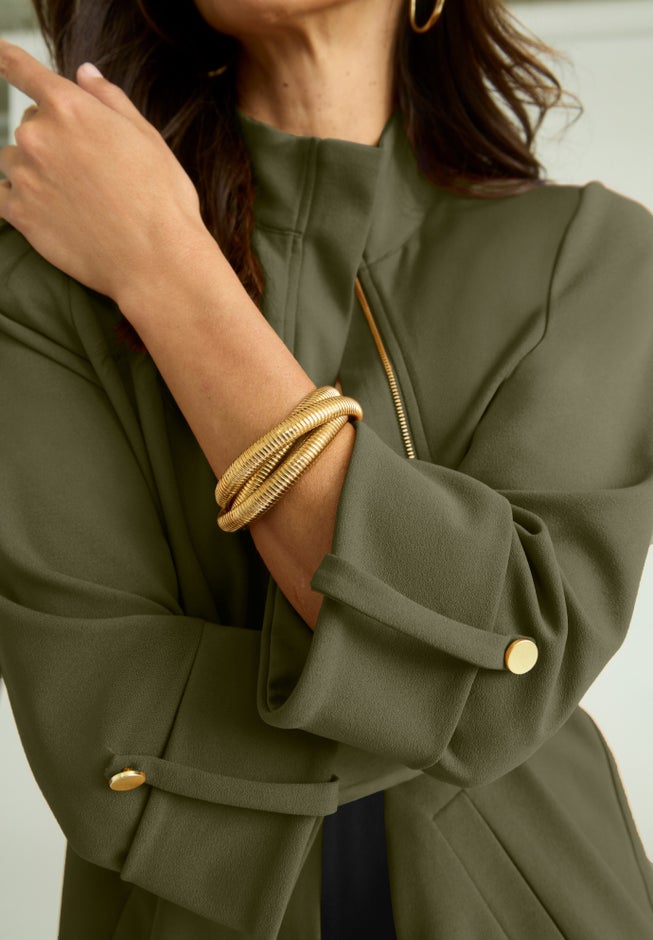 Knit Crepe Winged Collar Set image number 1