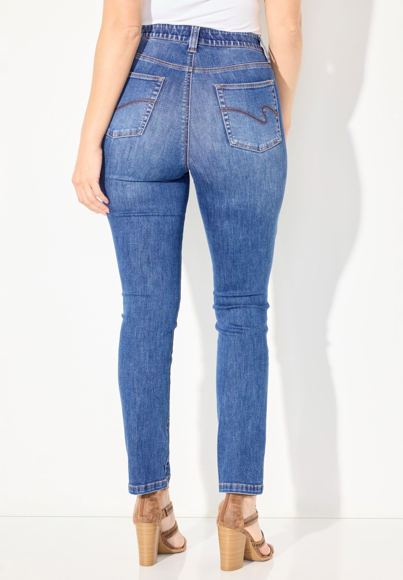 Synergy Slimming Straight Leg Jean image number 1