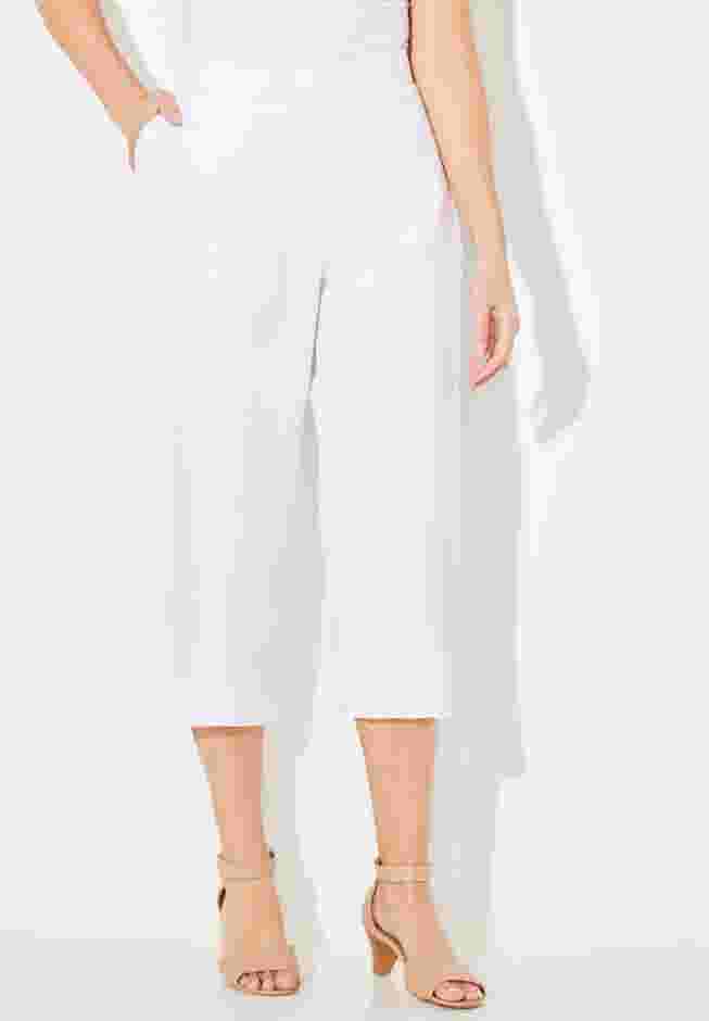 Flat Front Linen Capri image number 0