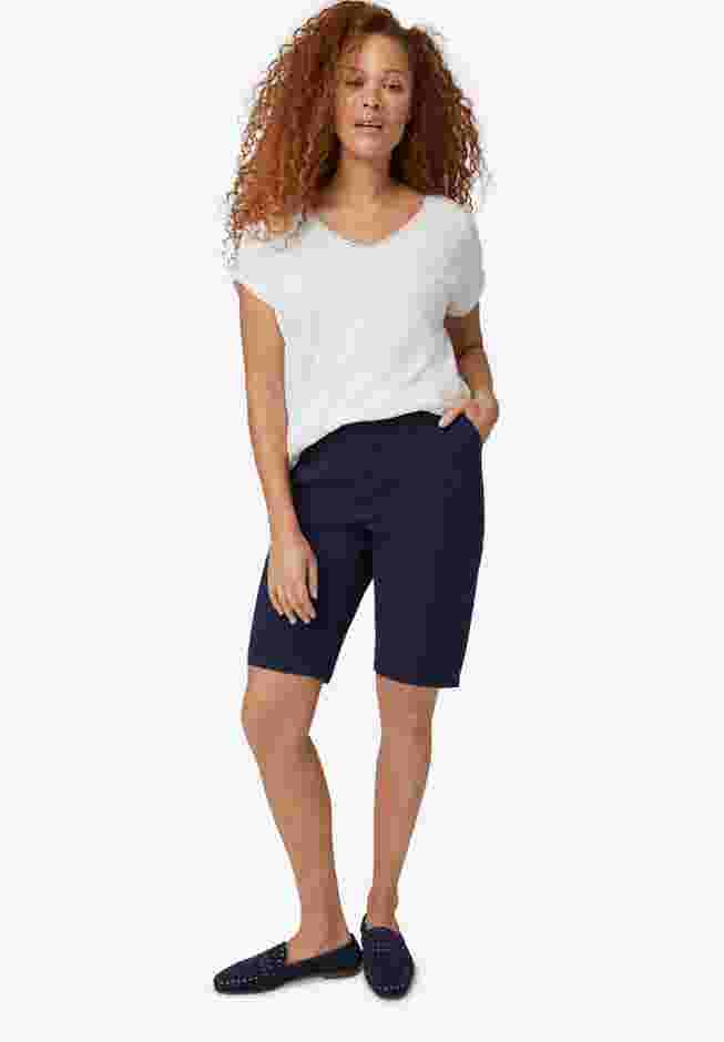Bermuda Shorts image number 0
