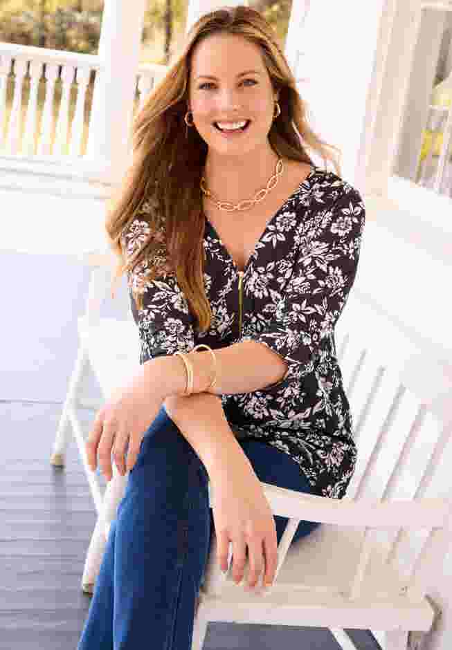Dream Drape Zip V-Neck Top image number 1