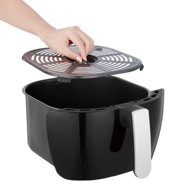 Salton® XL Digital Air Fryer with Viewing Window image number 7