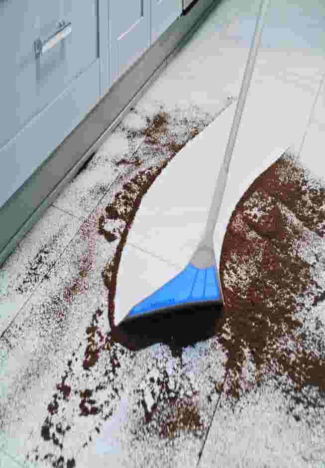 Helio AirBroom™ image number 2