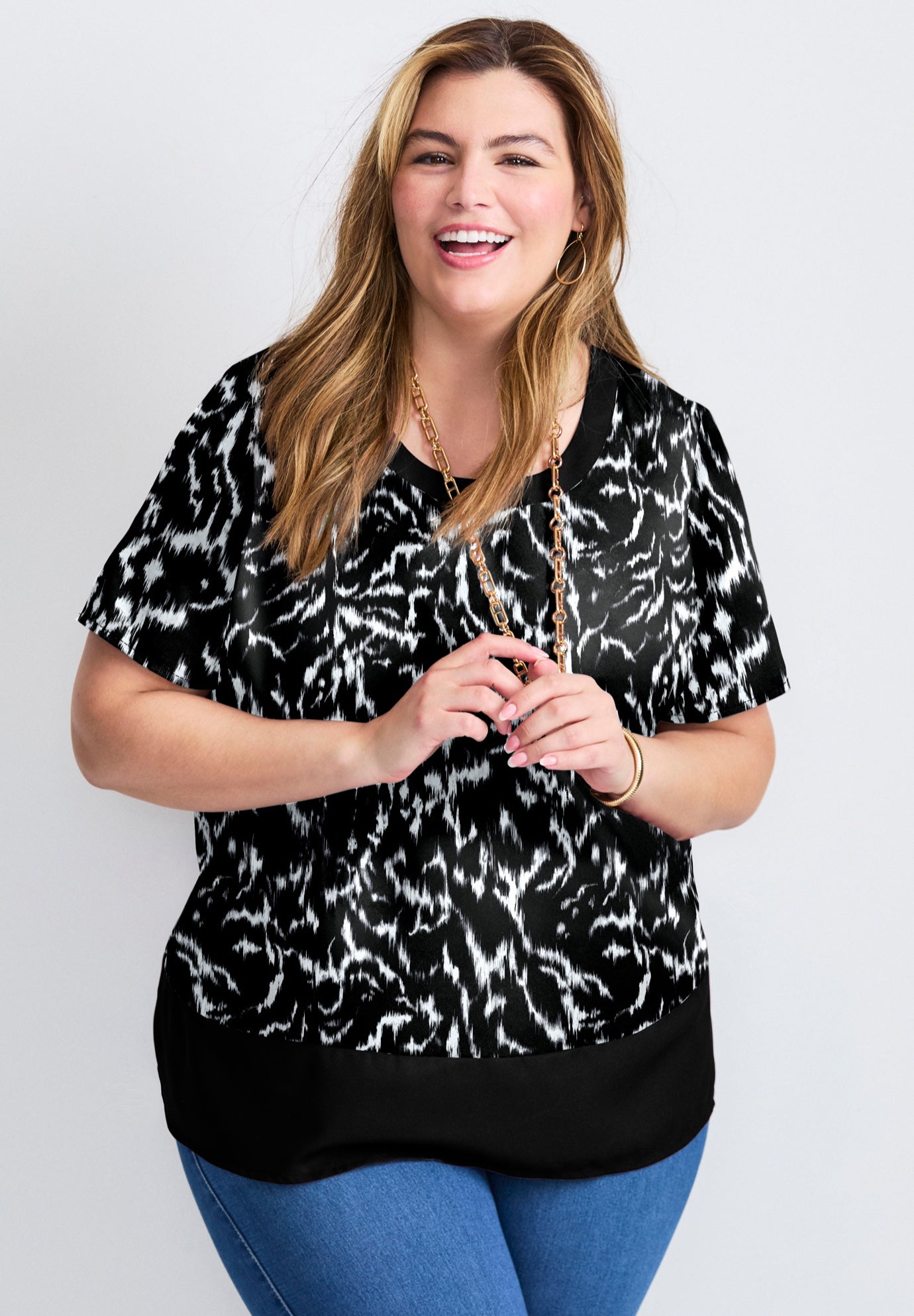 Color Block Hem Top image number 0