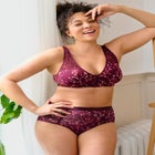 Wireless Front-Close Cotton Comfort Bra image number 0