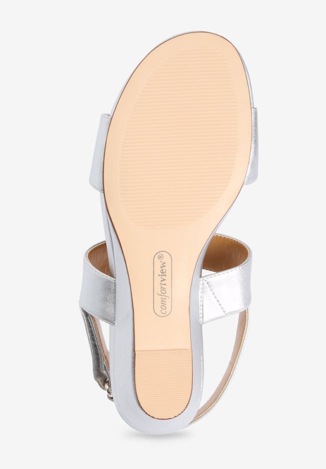 The Lila Sandal image number 2