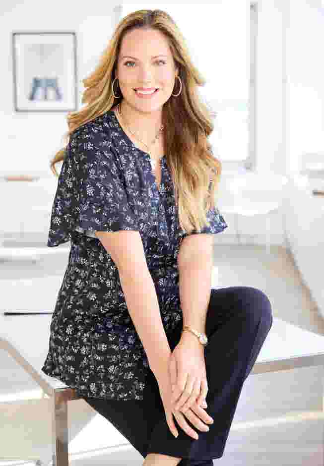 Isabella Romance Blouse image number 5
