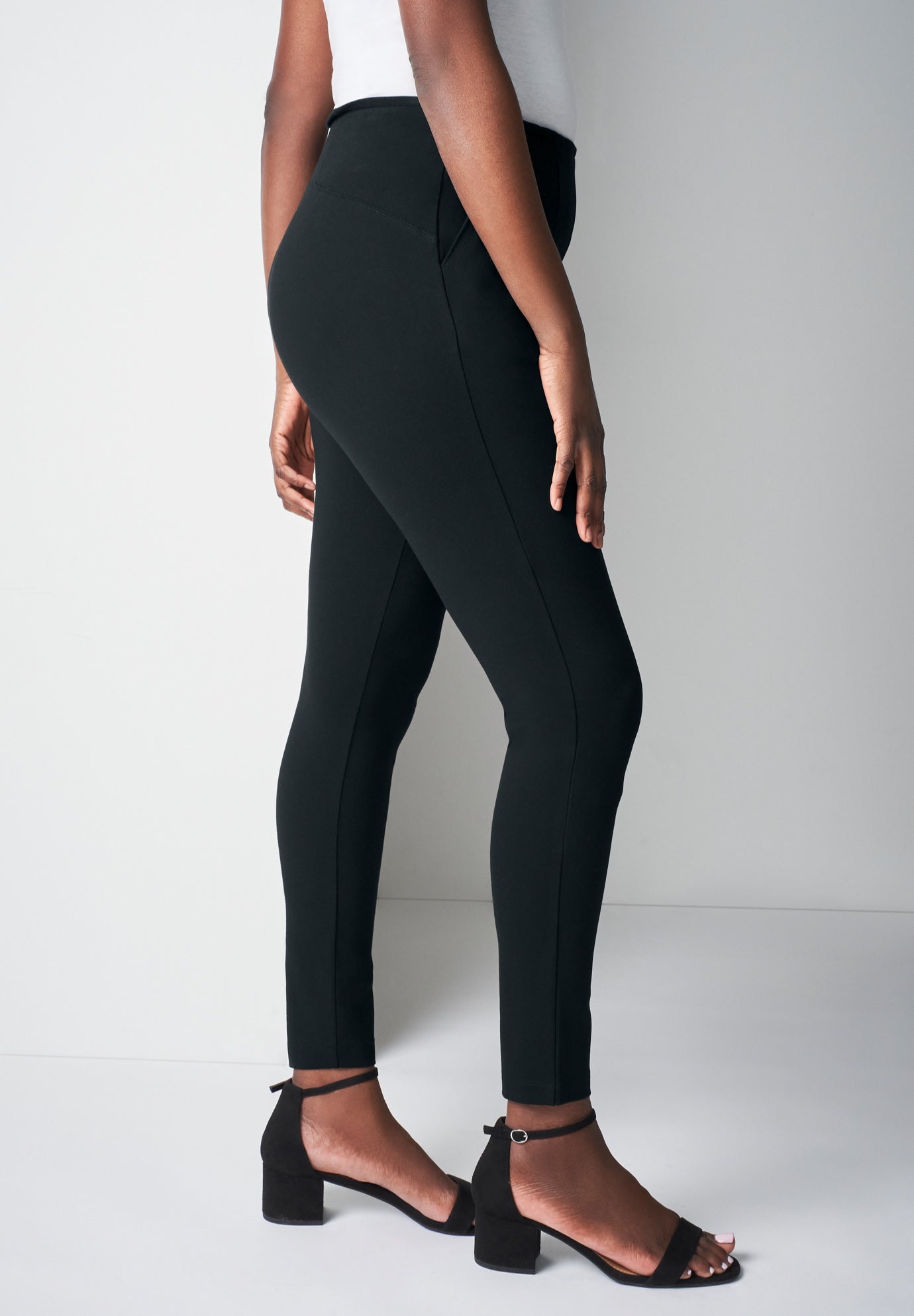 TrueForm Legging image number 2