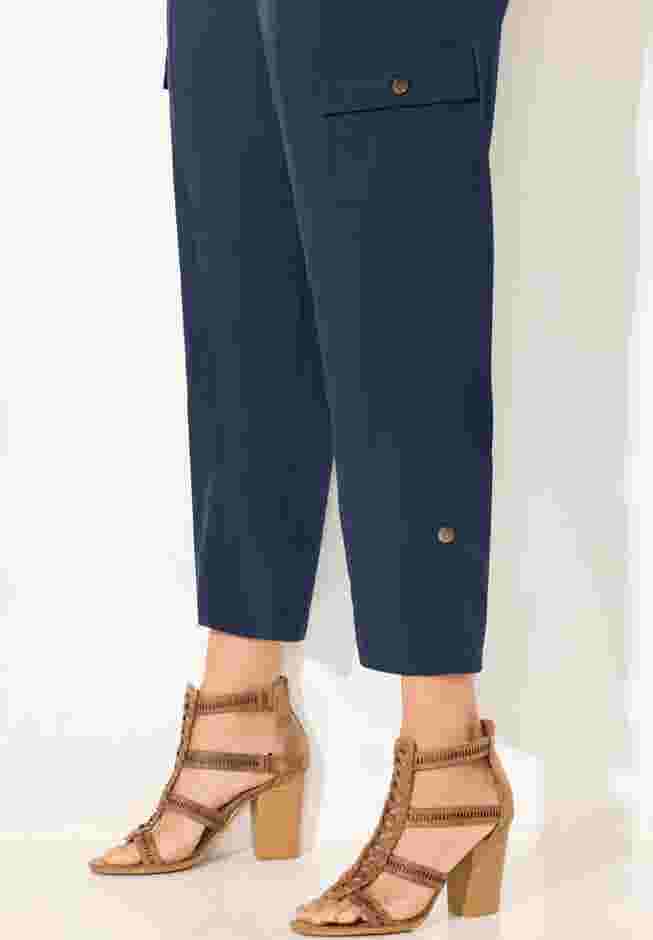ARI Performance Convertible Cargo Pant image number 3
