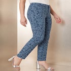 True Fit Stretch Denim Straight Leg Jean image number 2