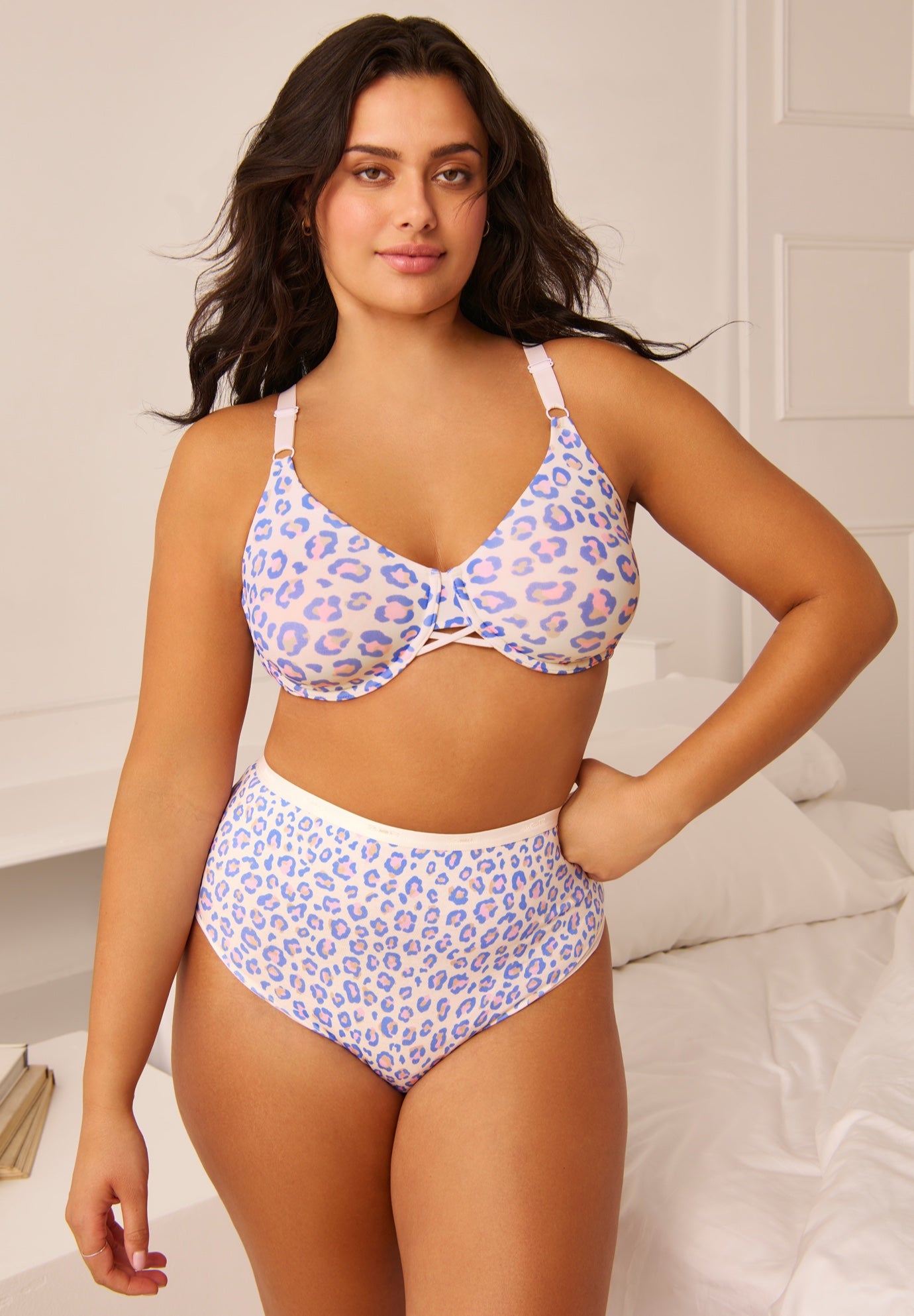 Back Smoother Bra image number 1