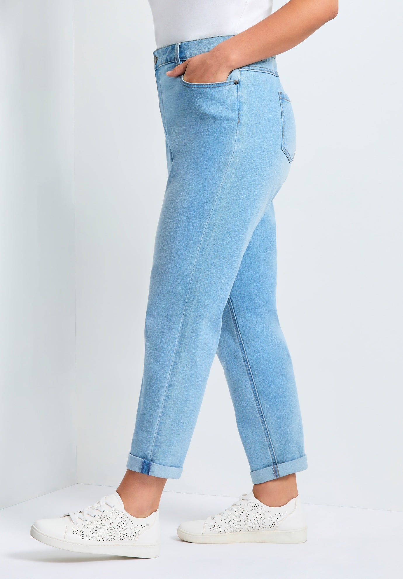 Denim Girlfriend Stretch Jean image number 2
