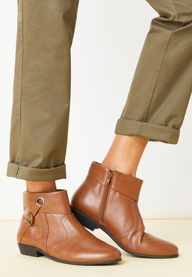 The Terri Leather Bootie image number 6