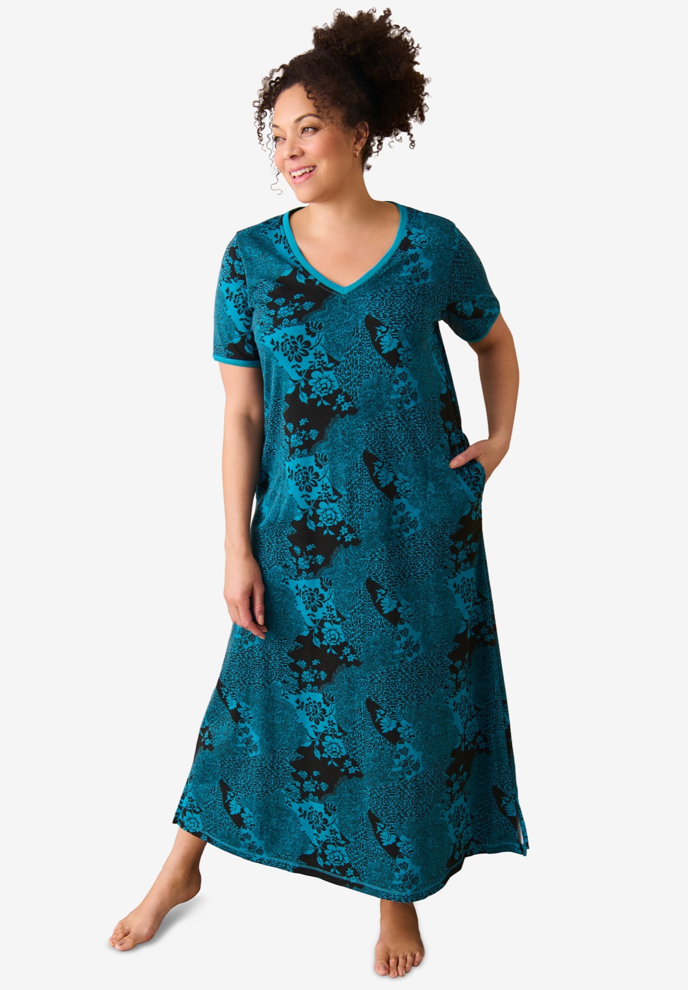 V-Neck Short Sleeve Maxi T-Shirt Lounger image number 0