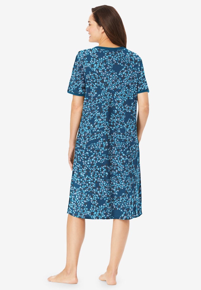 Short T-Shirt Lounger image number 1