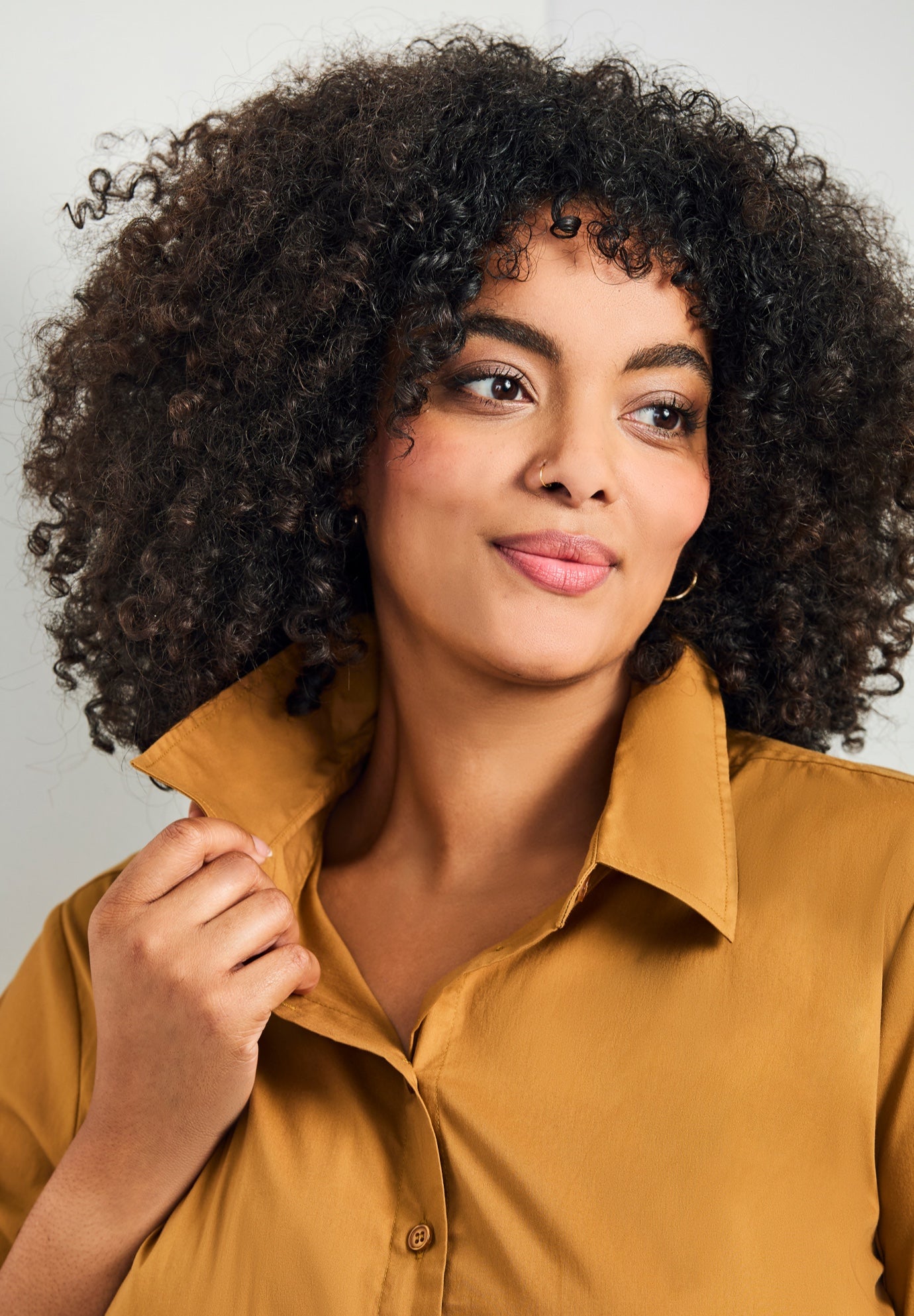 Stella Classic Button Up Shirt image number 3