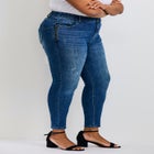 La Luna Zip Detail Skinny Jean image number null