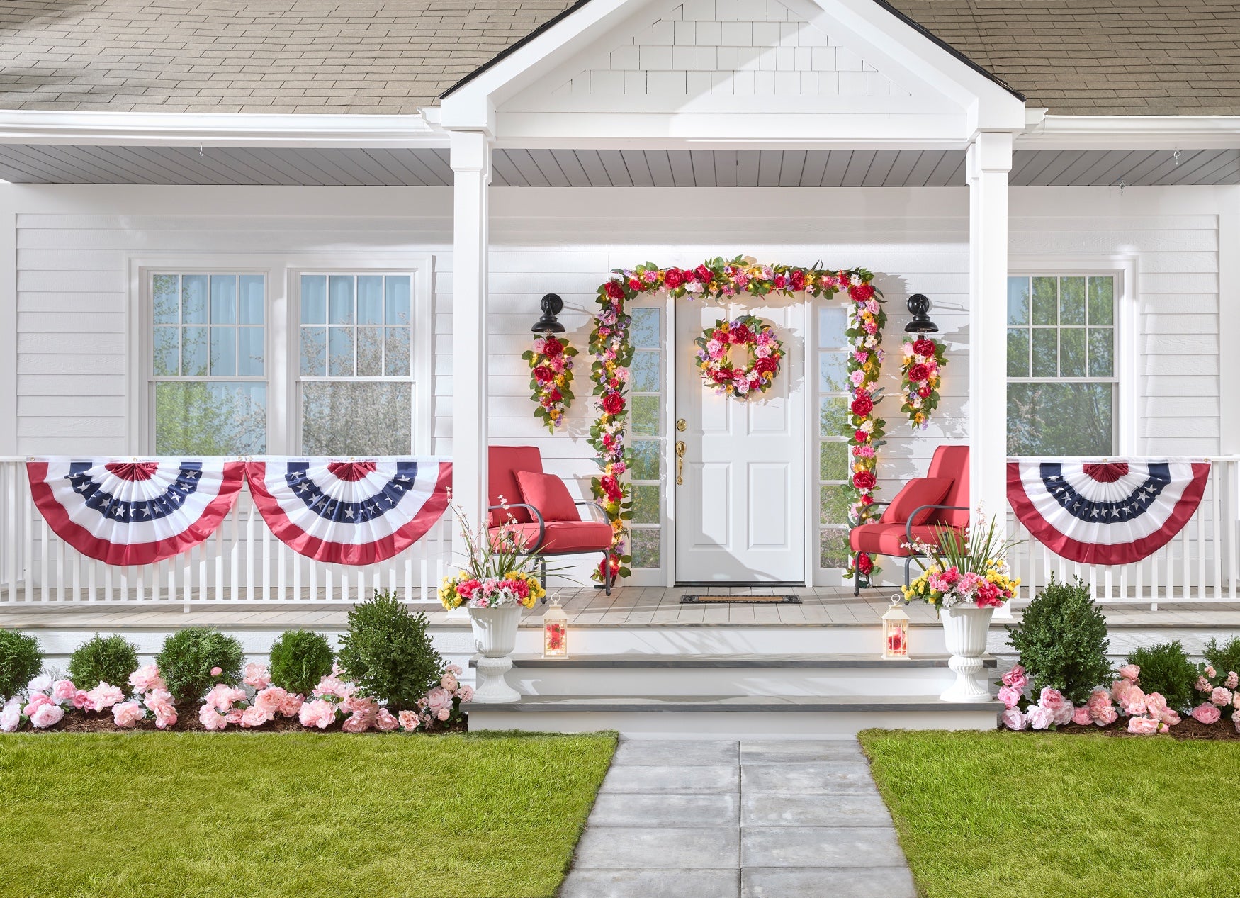 Pleated Fan Patriotic Bunting image number 1