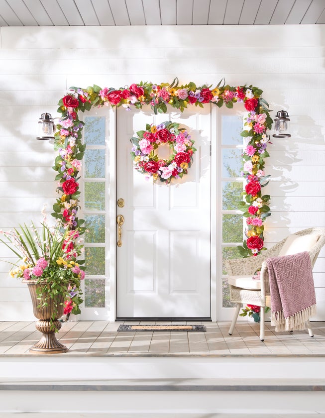 24" Pre-Lit Mia Spring Wreath image number 2