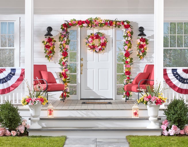 24" Pre-Lit Mia Spring Wreath image number 3