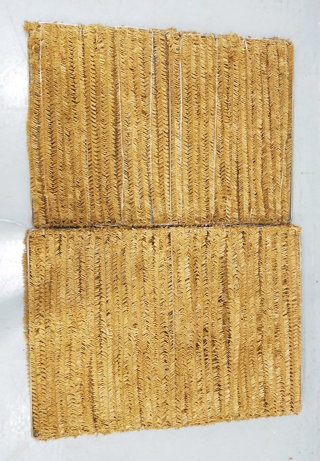 Pre-Lit Hay Bale image number 2