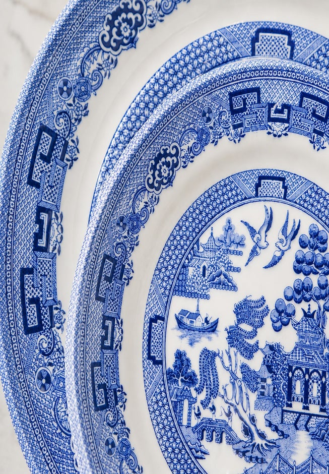 16-PC. Blue Willow Dinnerware Set image number 4